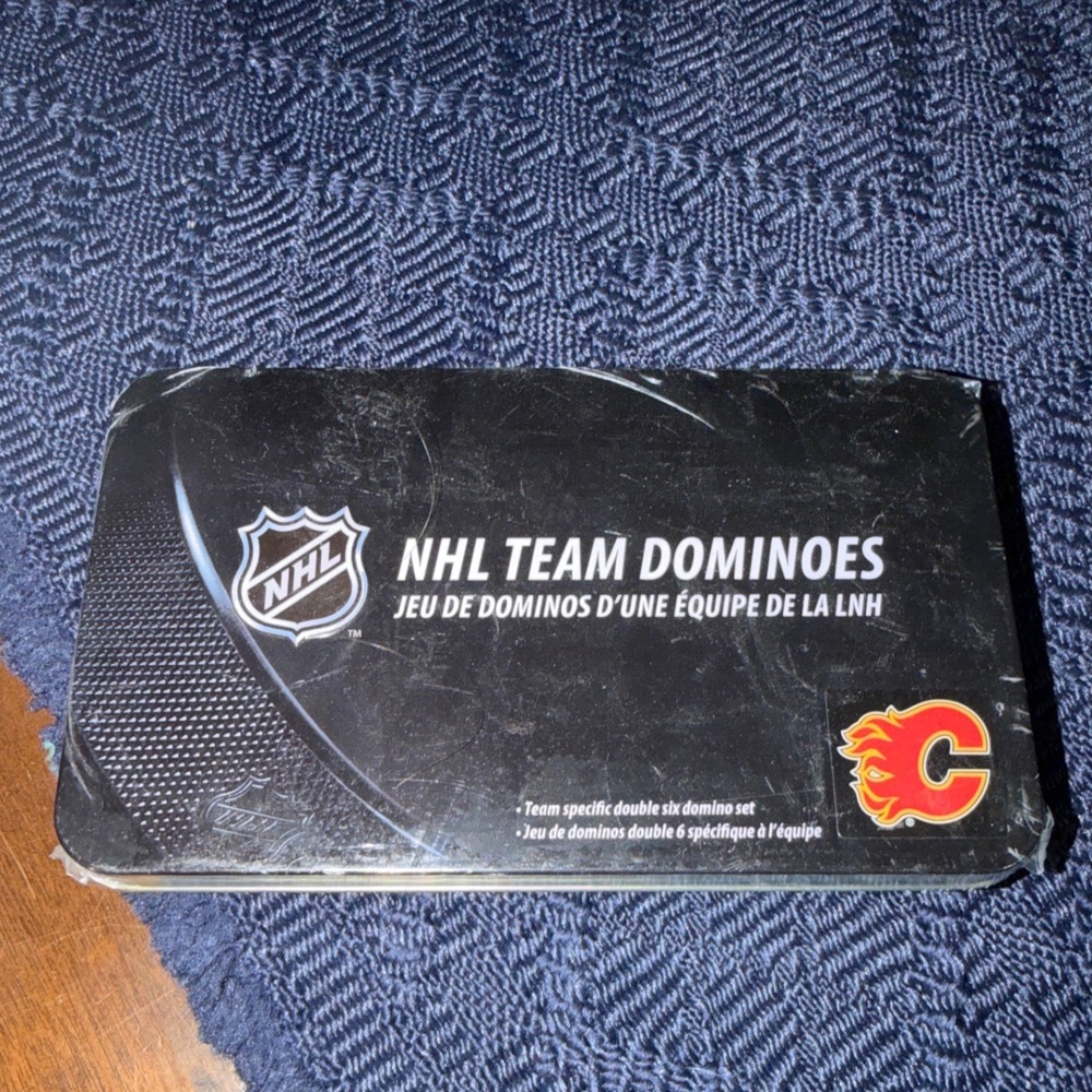 Calgary Flames NHL Team Dominoes Set Rico Industries Double Six 28 Piece Tin NEW